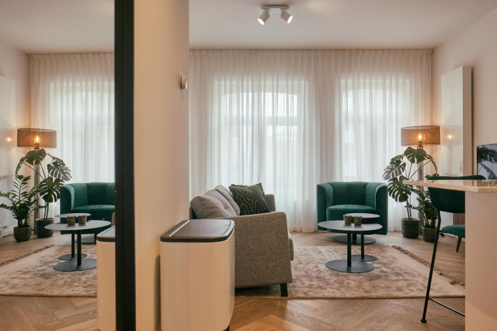 Ritch Aparthotel